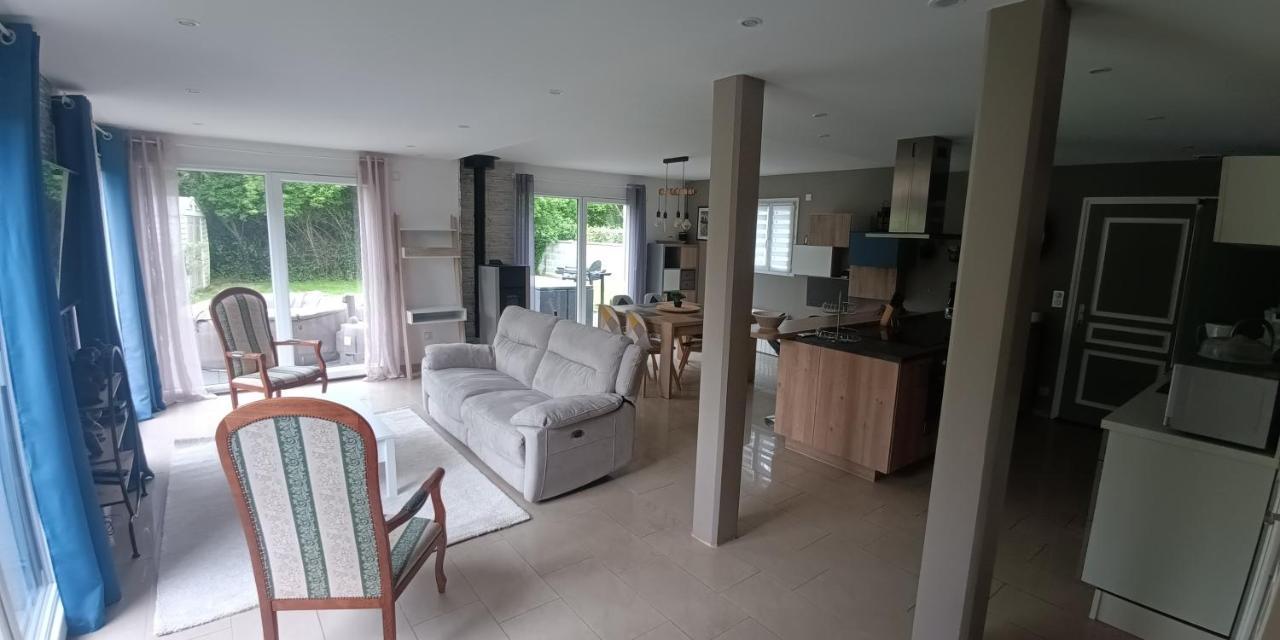 Grande Maison Entiere De 120M2 Epron Zewnętrze zdjęcie