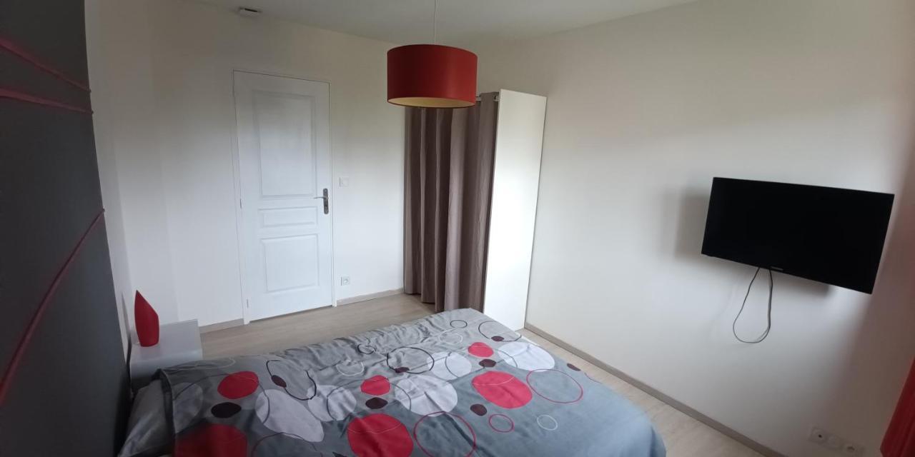 Grande Maison Entiere De 120M2 Epron Zewnętrze zdjęcie