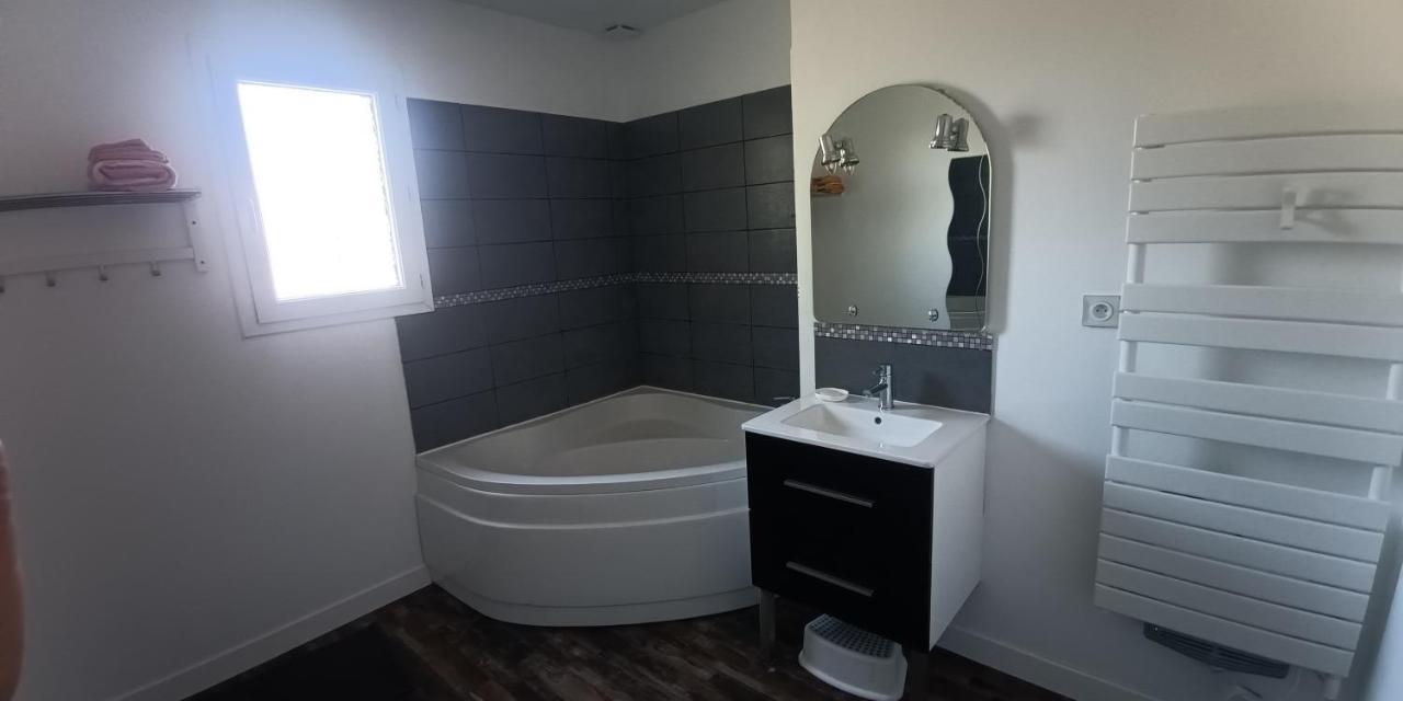 Grande Maison Entiere De 120M2 Epron Zewnętrze zdjęcie