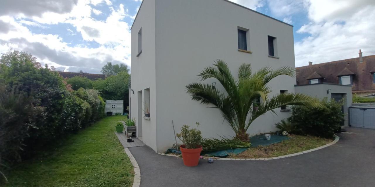 Grande Maison Entiere De 120M2 Epron Zewnętrze zdjęcie