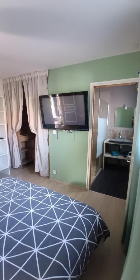 Grande Maison Entiere De 120M2 Epron Zewnętrze zdjęcie